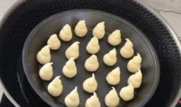 葫芦瓜蘸酱吃,传统美食新体验