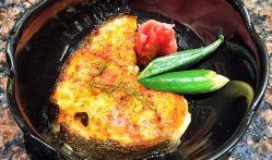 鳕鱼排店铺吃瓜,吃瓜群众的美食盛宴