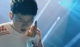 张杰沈阳吃瓜