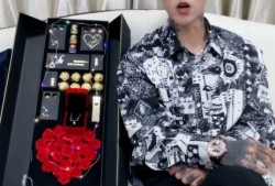 吃瓜殷世航,揭秘娱乐圈的“瓜王”传奇