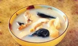 吃肉不喝汤 吃瓜不,汤水不沾；瓜果飘香，无痕生成