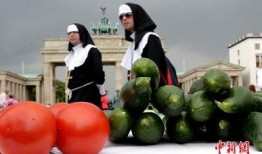 柏林吃瓜,吃瓜群众的热议焦点