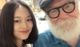 晚晚妈妈吃瓜,揭秘娱乐圈幕后故事