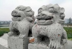 带你吃瓜石狮子