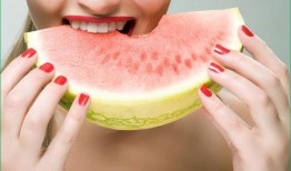 坐月子能否吃瓜,瓜类食物的适宜与禁忌