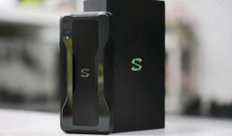 realme吃黑瓜,吃黑瓜大秀创意与实力