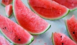 吃瓜也是认真的,揭秘网络舆论背后的真相