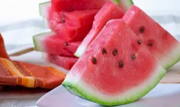 吃冰凉瓜,冰凉瓜果，清凉一夏