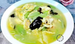 吃肉不喝汤 吃瓜不,汤水不沾；瓜果飘香，无痕生成