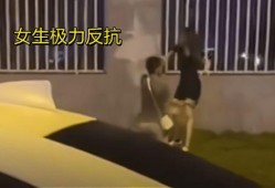 吃瓜女生挽留男生,吃瓜女生倾力挽留心动男生