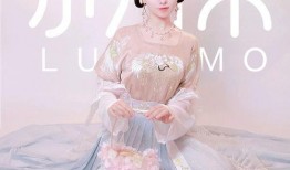 吃瓜兔兔汉服开箱,吃瓜兔兔汉服开箱大揭秘