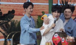 时影吃瓜花絮,揭秘明星幕后的趣味瞬间