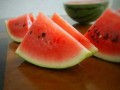吃冰箱里小瓜,揭秘夏日清新美食之旅