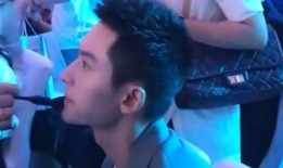 吃瓜女星喝酒,揭秘吃瓜女星们的饮酒风采