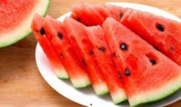 吃瓜的视频,揭秘吃瓜视频背后的娱乐真相